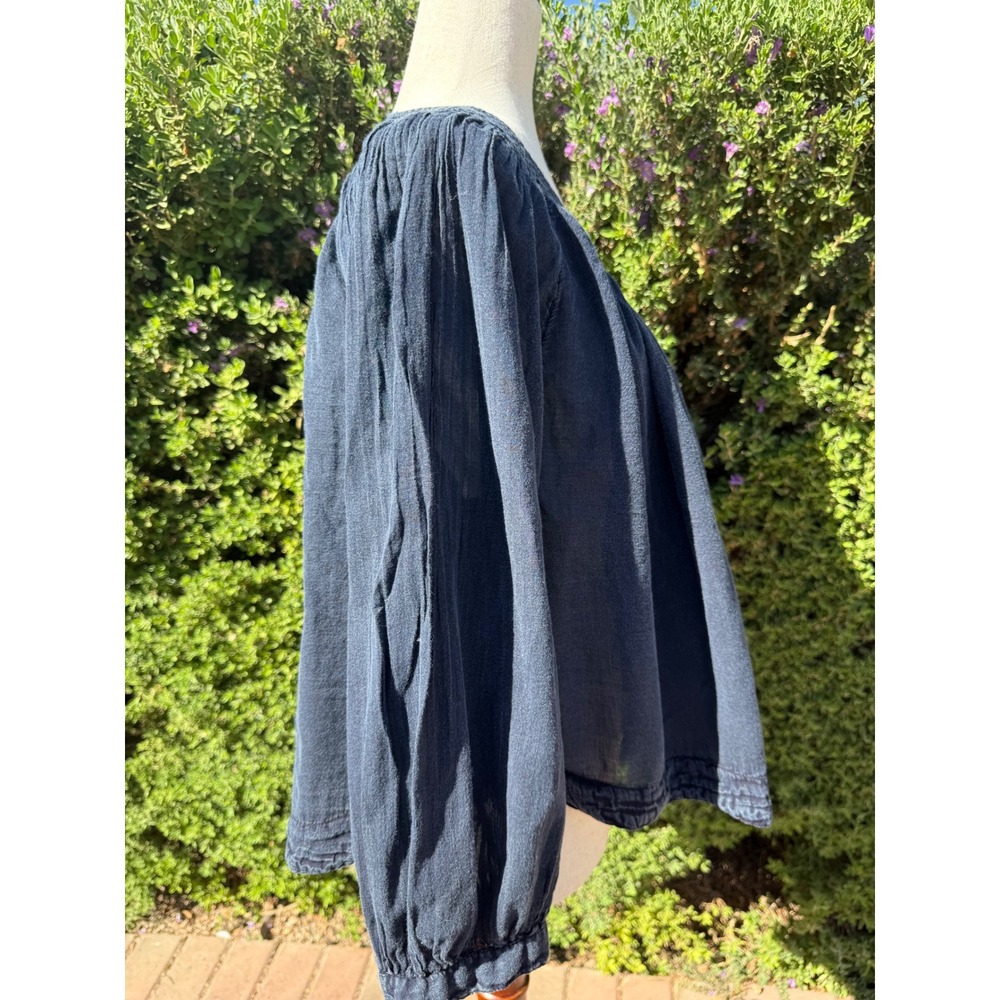 Free People We The Free Navy Blue Smocked Button Down Peasant Blouse Top - Picture 4 of 11